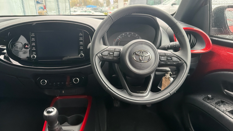 Toyota Aygo X 1.0 VVT-i Edge 5dr Petrol Hatchback